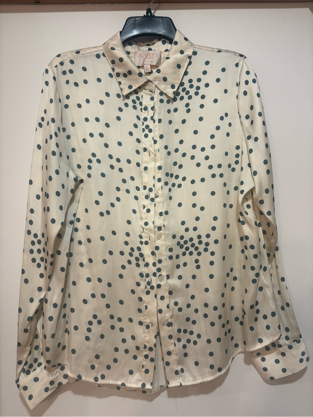 Audrey Parks Cream Satin Button-Down Shirt with Green Polka Dots